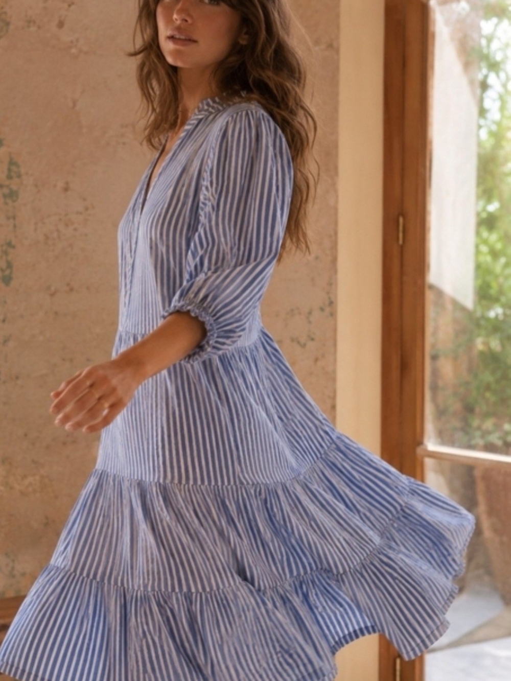 MONTEAU LOS ANGELES Blue & White Striped Tiered Midi Dress Size S